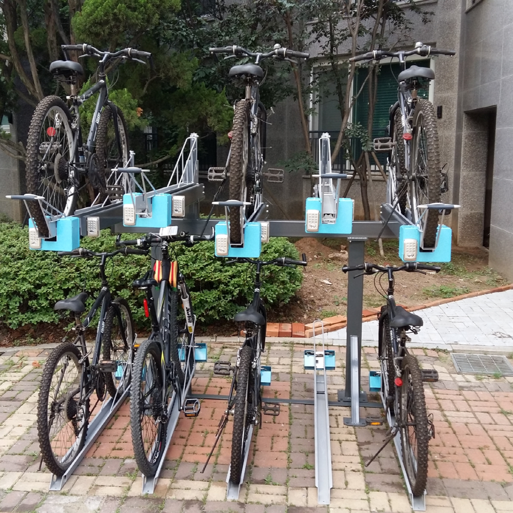 Bicycle storage rack and locking device to prevent loss/theft of bicycle