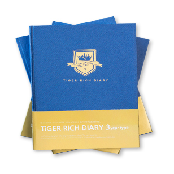 TiGER RICH DIARY 3 year type Hard Case and Cover.