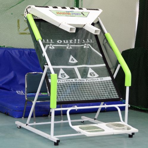 Tennis machine