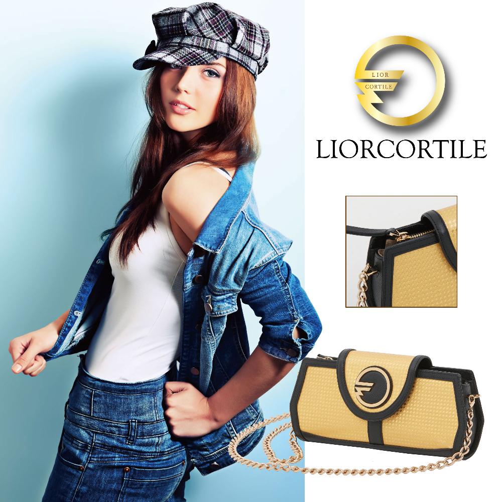Hand bags(clutch bag)