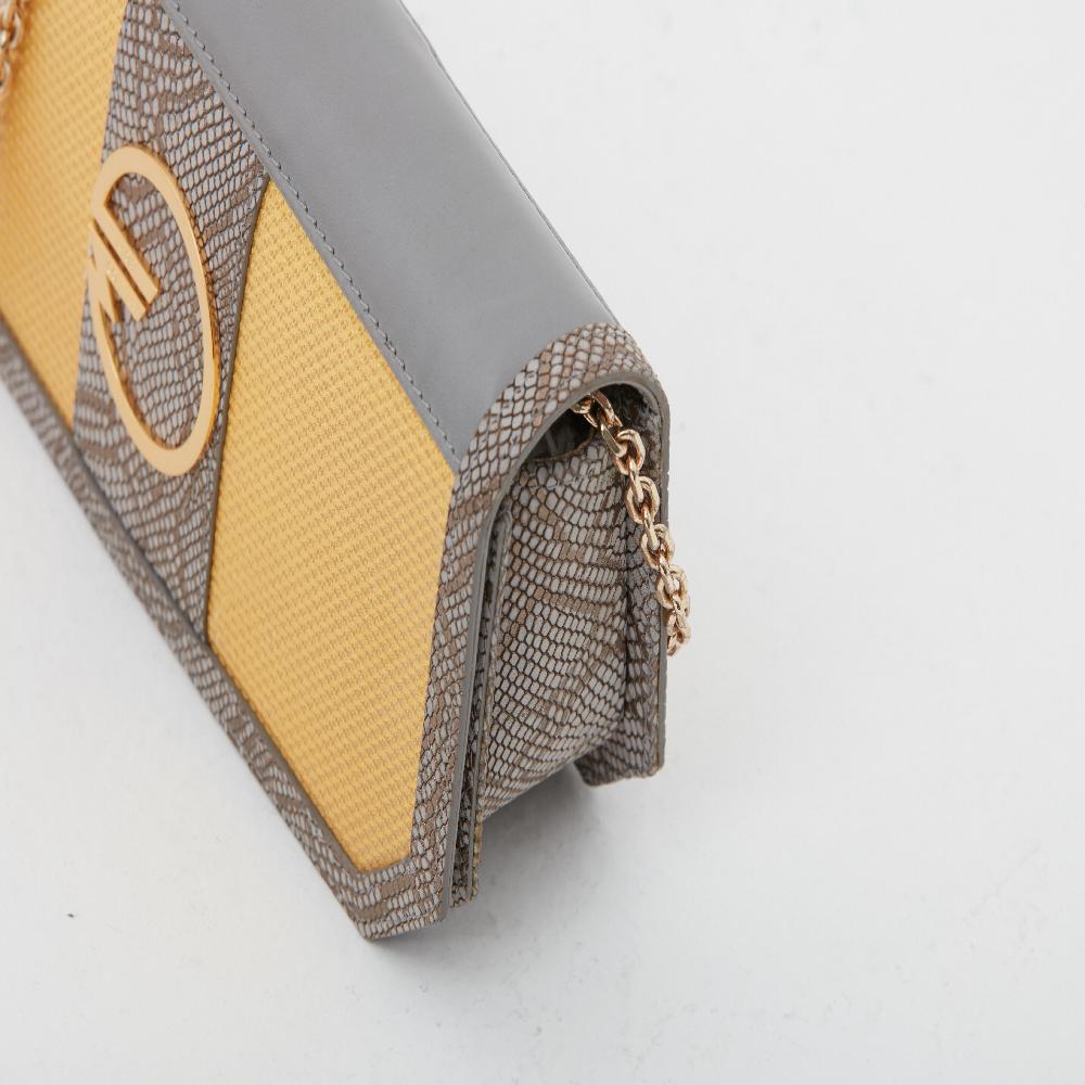 clutch bag