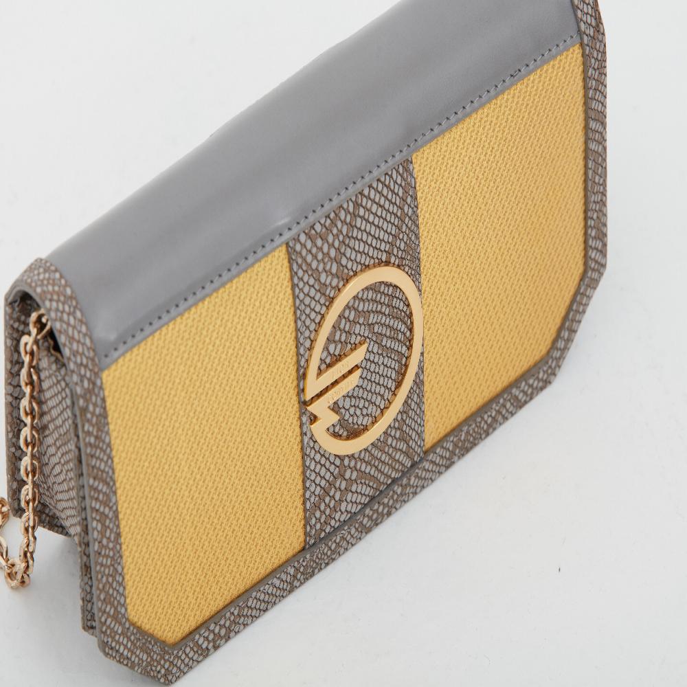 clutch bag