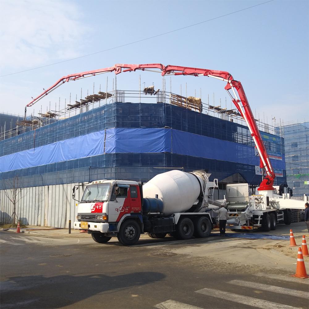 Concrete Pump Truck