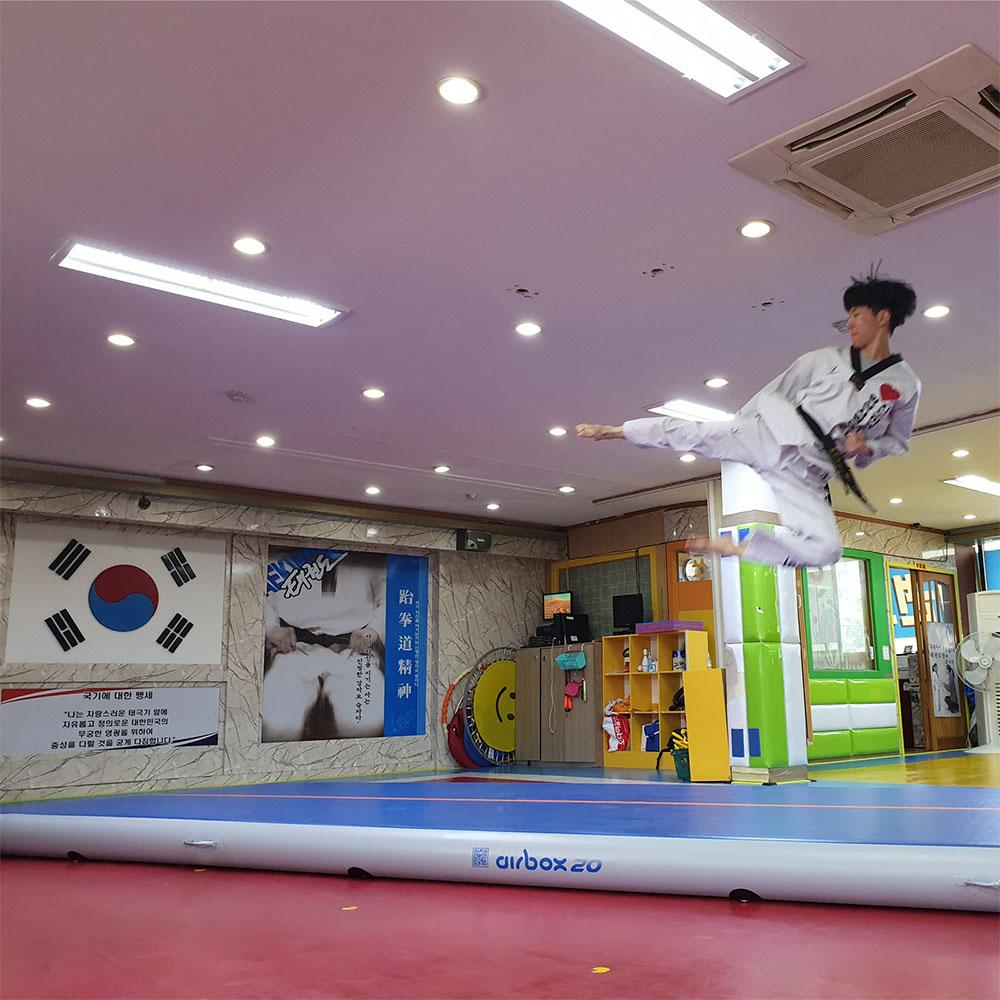 Air Gym Track