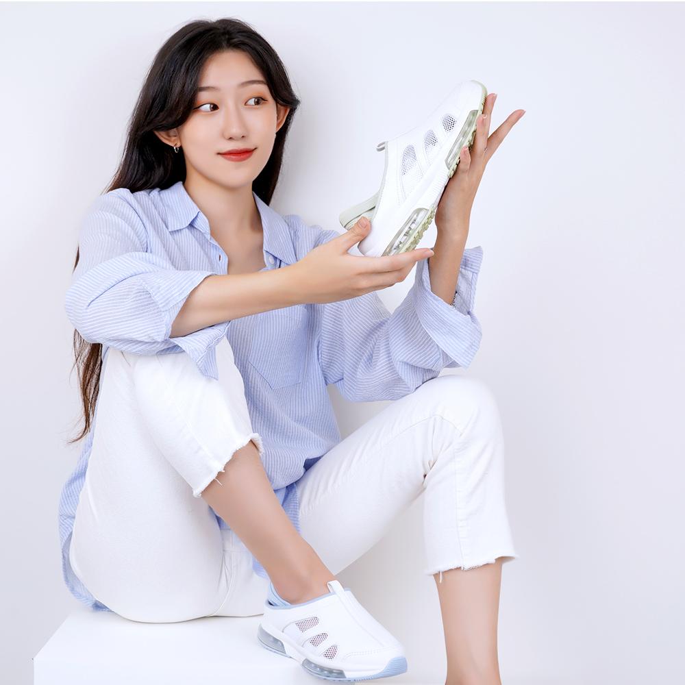 Signature Air sandals