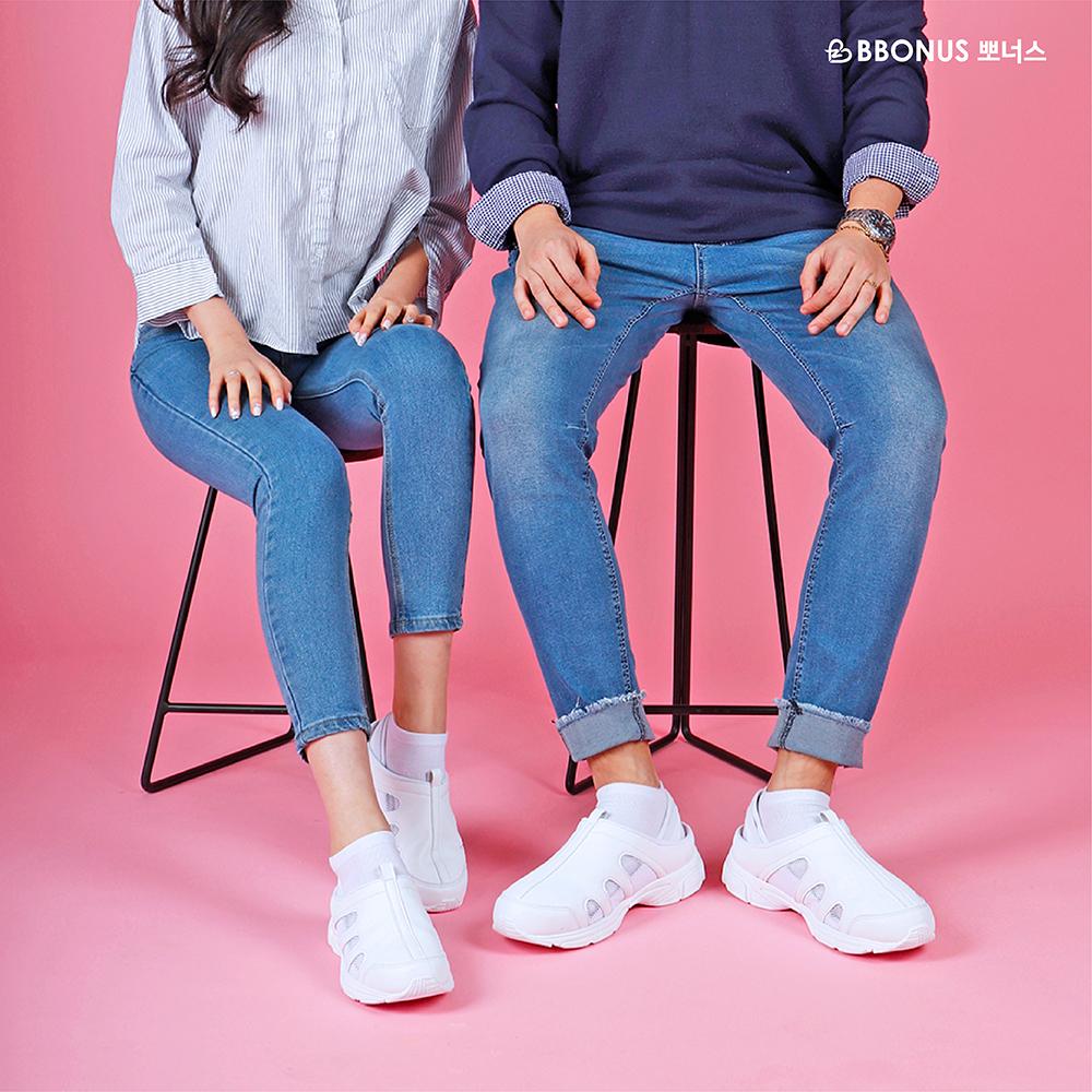 BBONUS Signature sandals