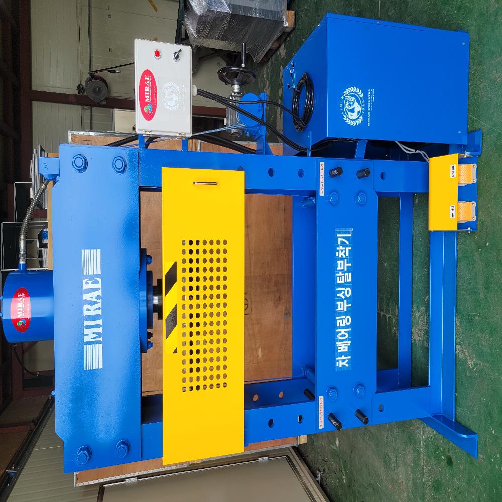 PRESS (MC-100)