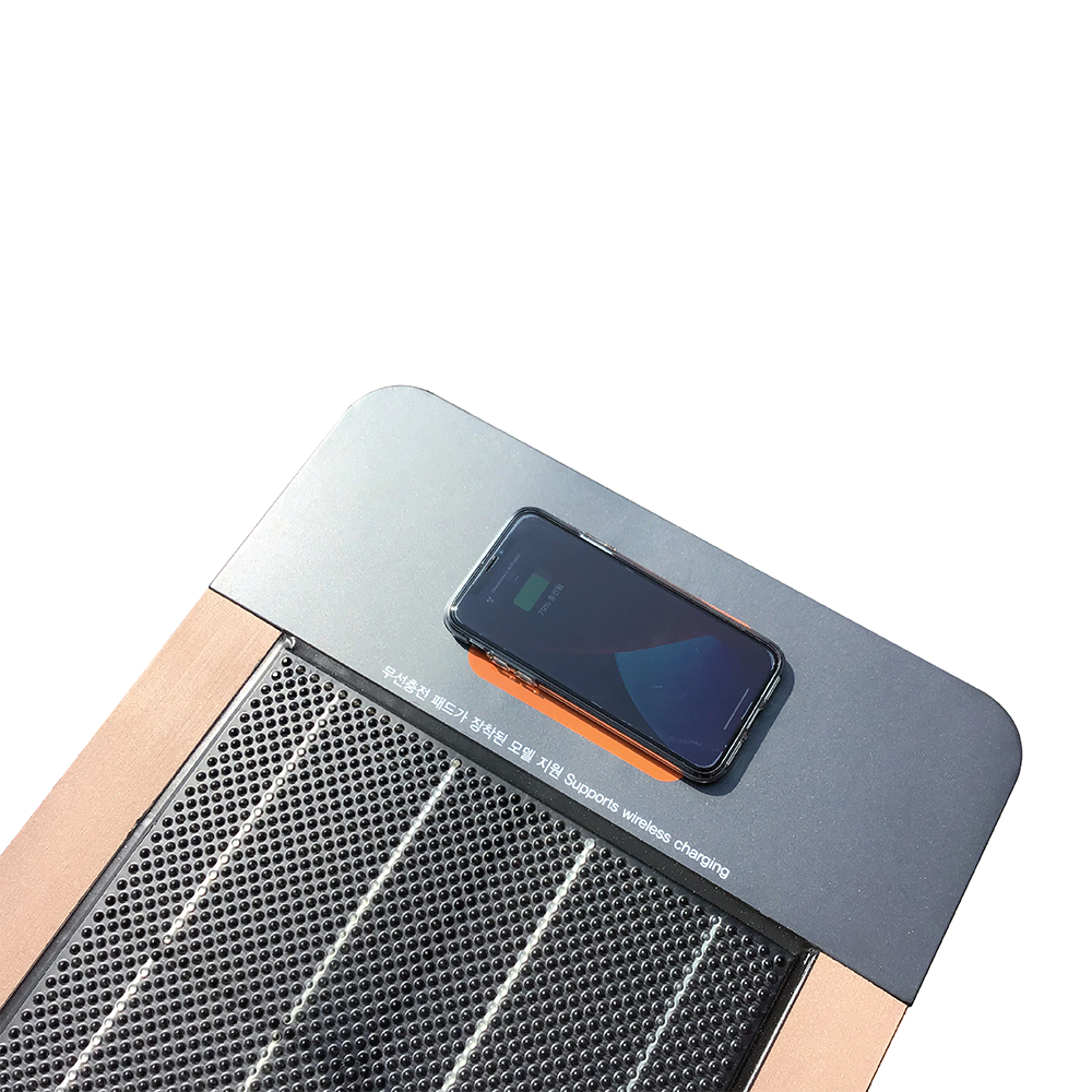 Solar Smart Bench