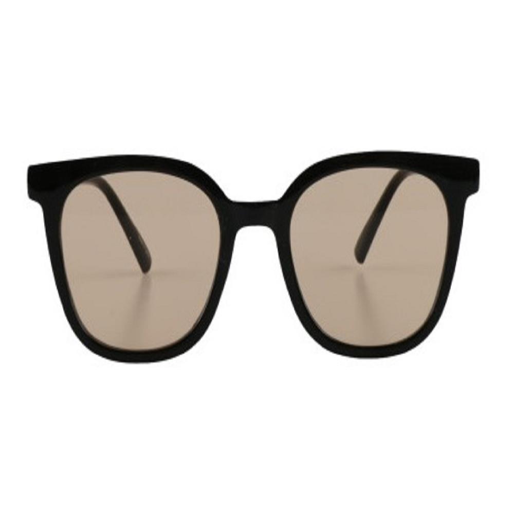 Various fashionable Accrue Eyewear (sunglasses/glasses )