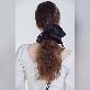 detail image4 cloud nacre squre scrunchie