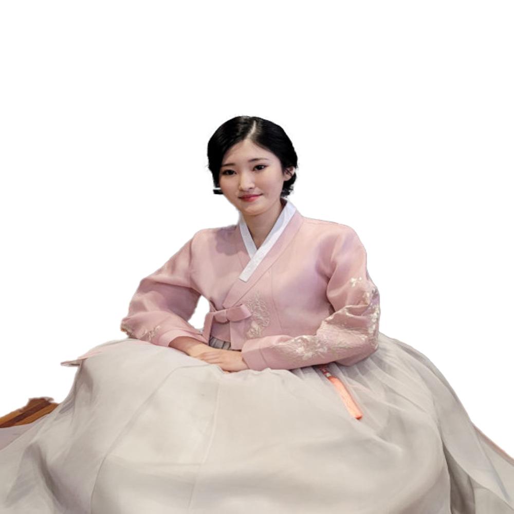 bride and groom Hanbok