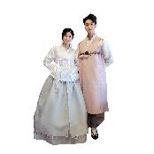 bride and groom Hanbok