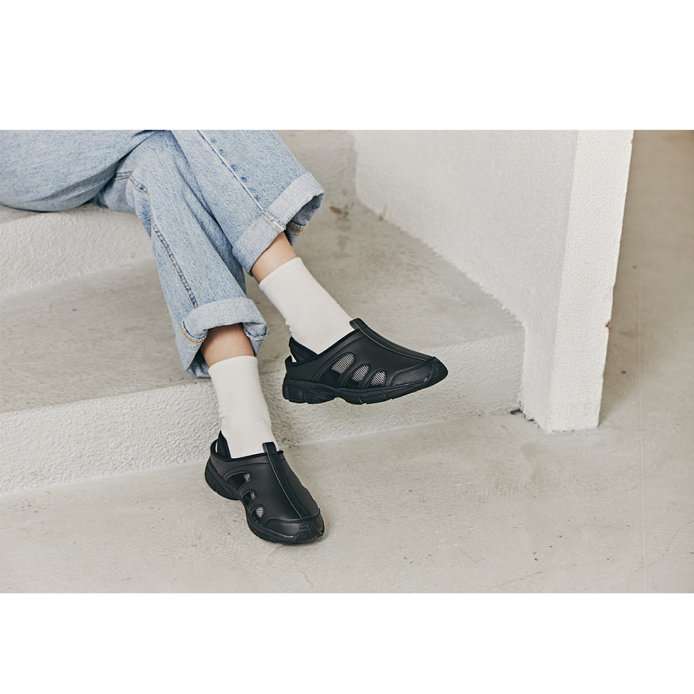 Signature sandals