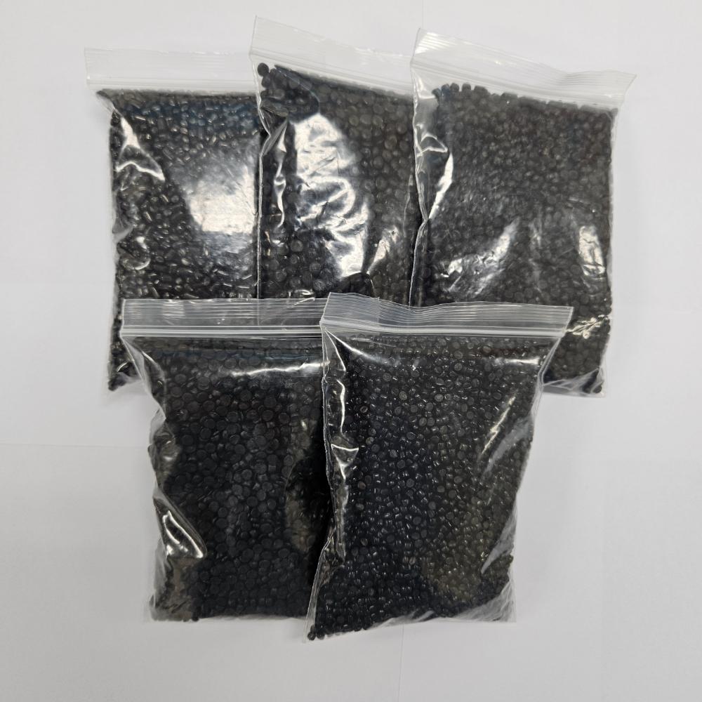 BLACK MASTER BATCH